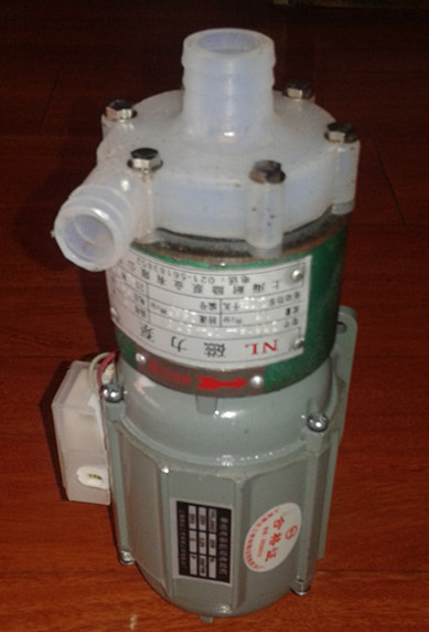 CQB15-15-65F小型硫酸磁力泵 180W氟塑料磁力泵