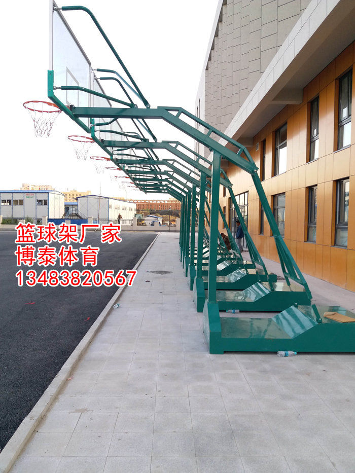安庆篮球架价格 批发室外移动篮球架钢化玻璃篮板