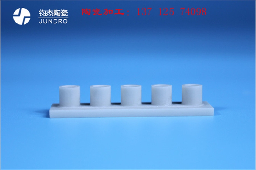 氮化铝陶瓷结构件CNC加工厂