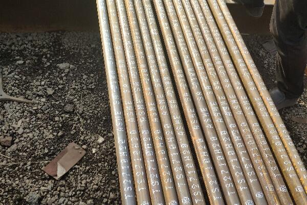 梅州EN10025规格|美标碳钢管每米重量