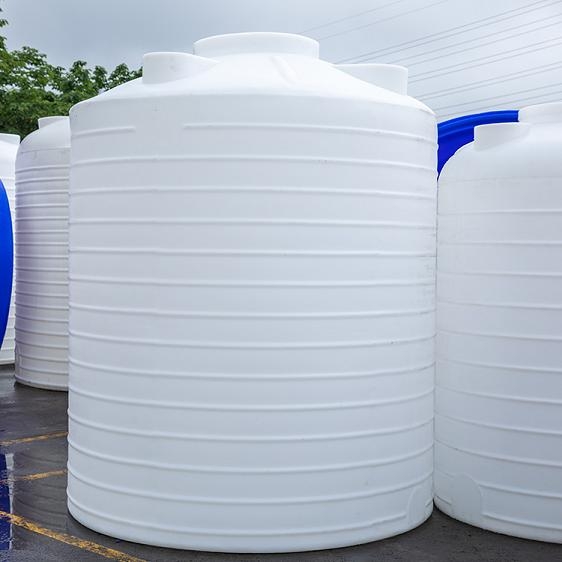 四川10吨储罐水塔液体储存塑料水箱厂家批发