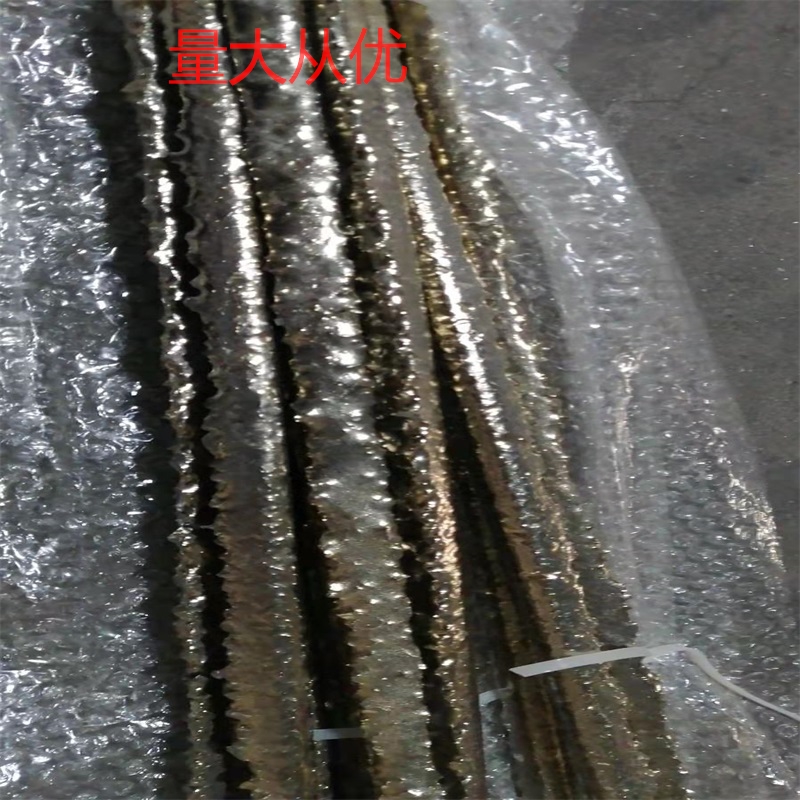 批发销售石油钻头用YD硬质合金复合焊条。采用火焰钎焊工艺，在工件表面熔覆碳化钨颗粒