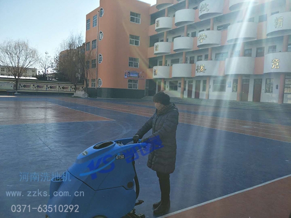 郑州洗地机已成为保洁行业最得力的助手凯赛清洁KS-T